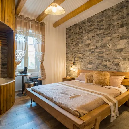 Le 4 Meraviglie Гостевой дом 3*